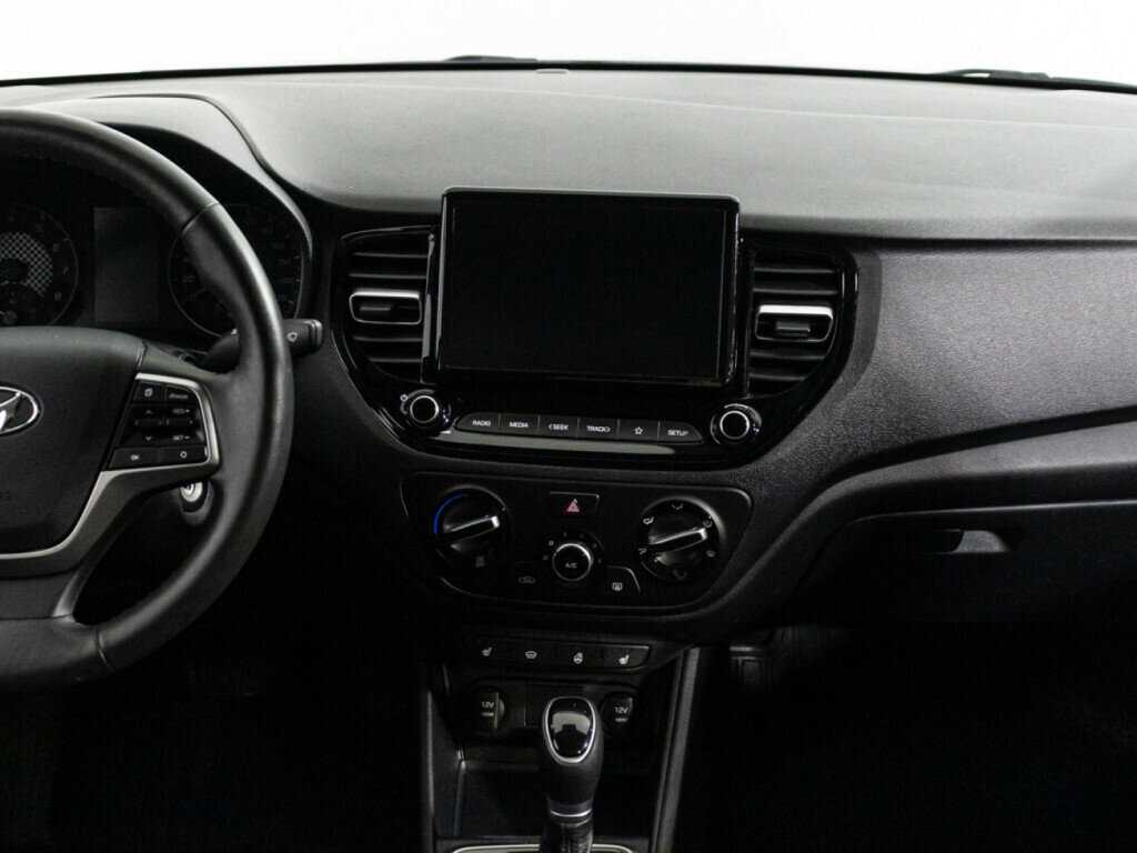 Купить Hyundai Solaris, 2020, 69 869 км, фото №14