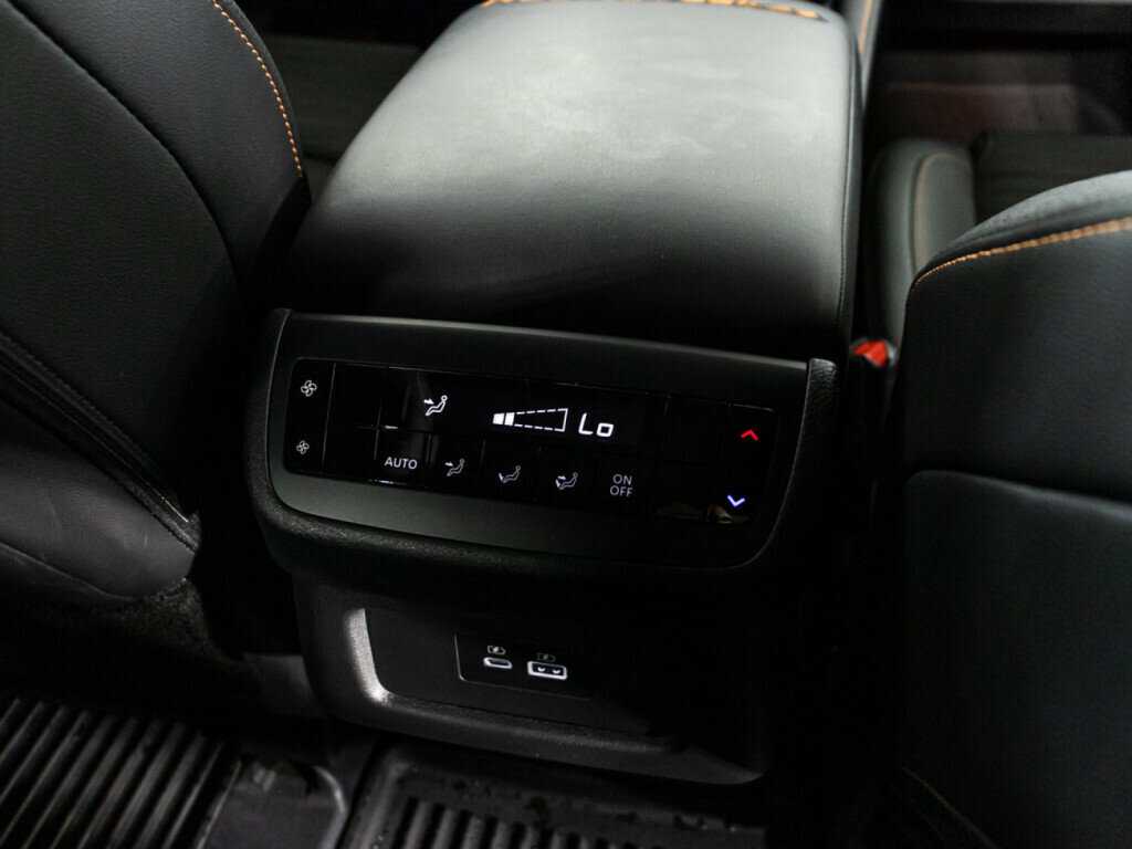 Купить Nissan Pathfinder, 2023, 3 086 км, фото №17