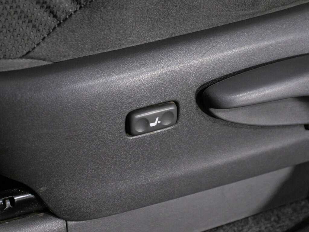 Купить Toyota Land Cruiser Prado, 2011, 125 265 км, фото №22