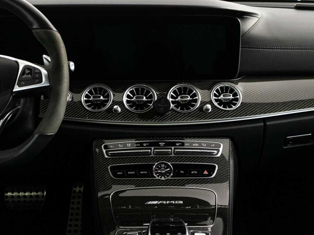 Купить Mercedes-Benz E-Класс AMG 63 AMG S, 2018, 51 047 км, фото №14