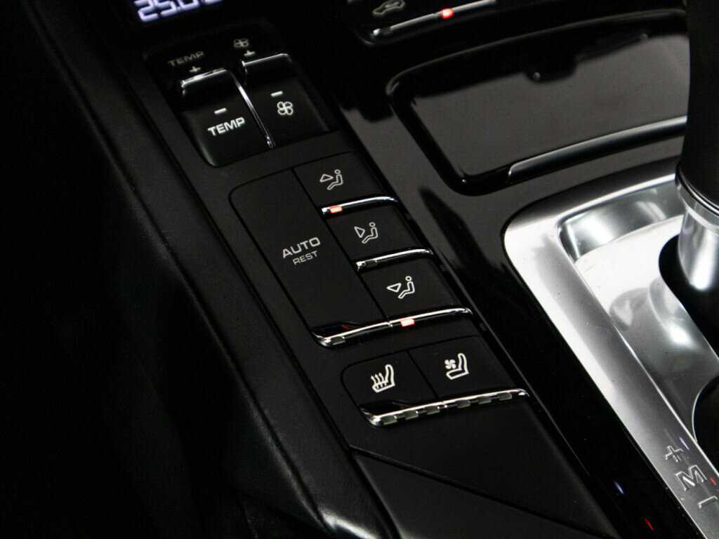 Купить Porsche Cayenne GTS, 2015, 109 525 км, фото №22