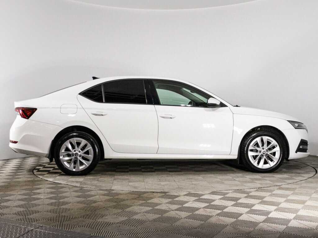 Купить Skoda Octavia, 2020, 55 000 км, фото №4