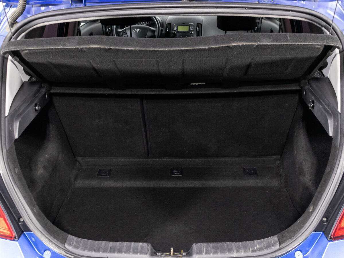 Купить Hyundai i30, 2010, 175 398 км, фото №15