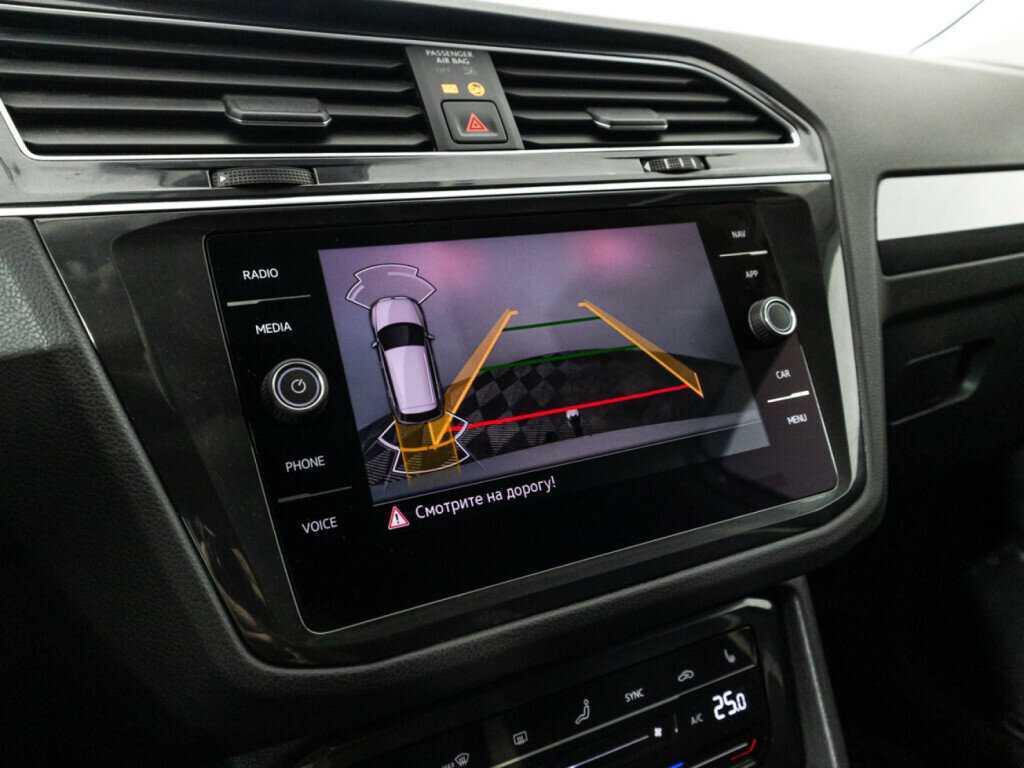 Купить Volkswagen Tiguan, 2021, 71 377 км, фото №16