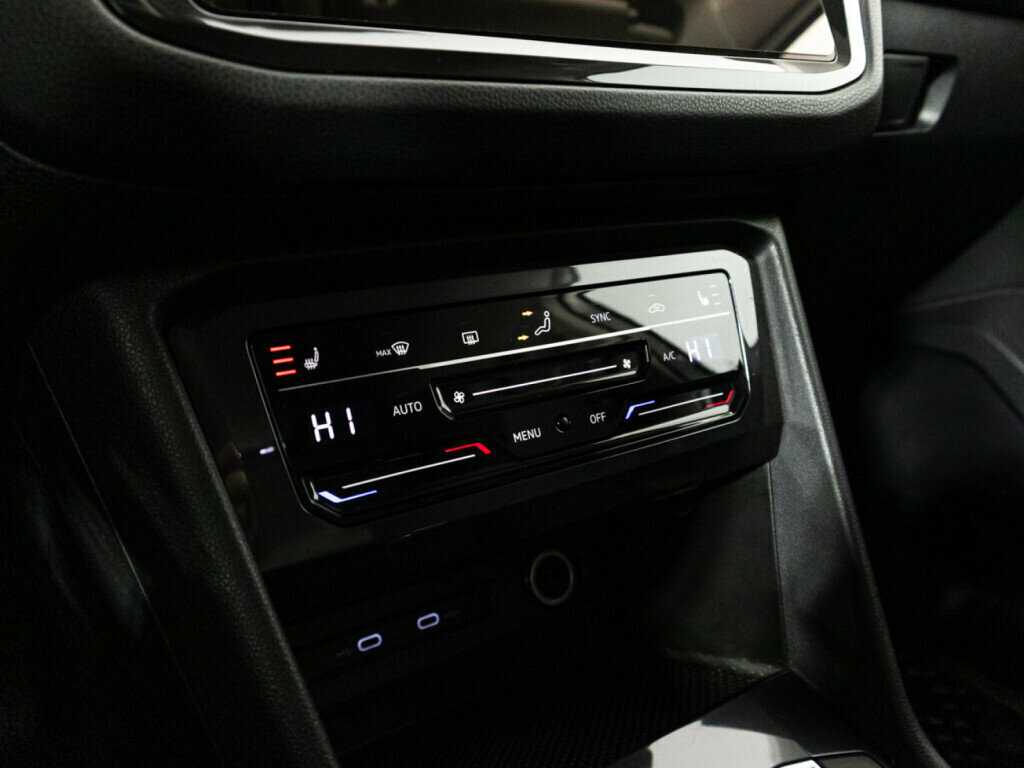 Купить Volkswagen Tiguan, 2021, 47 634 км, фото №16