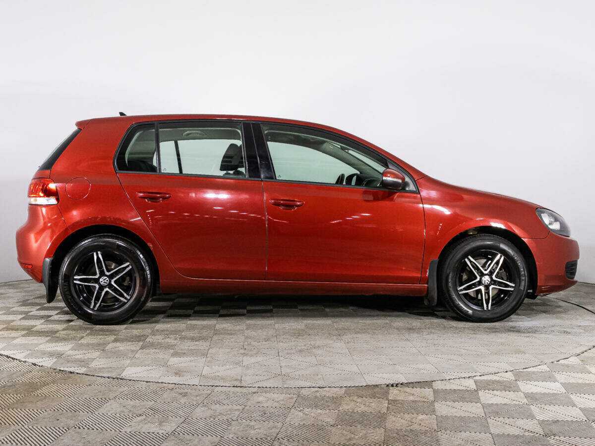 Купить Volkswagen Golf, 2011, 155 797 км, фото №4