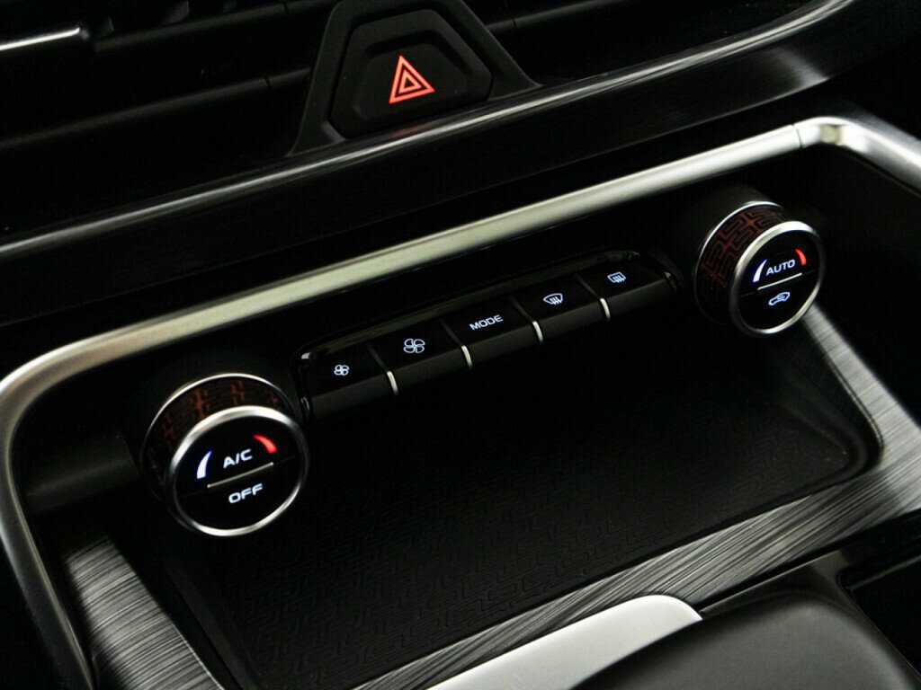 Купить Geely Tugella, 2021, 90 429 км, фото №18