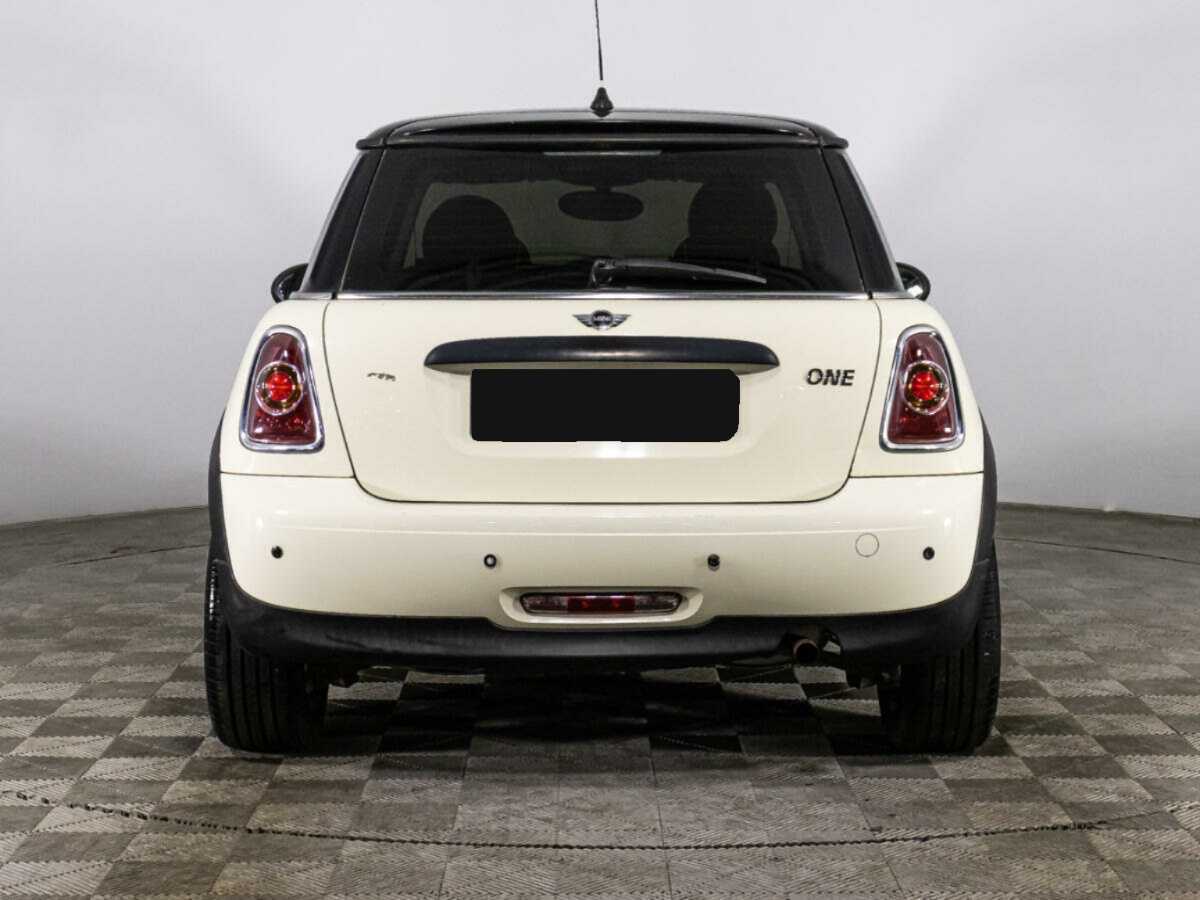 Купить Mini Hatch One, 2011, 180 106 км, фото №6