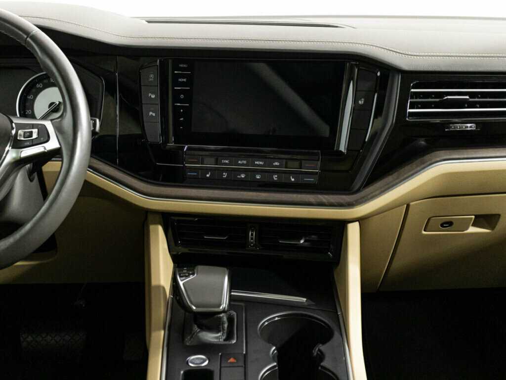 Купить Volkswagen Touareg, 2020, 92 975 км, фото №14