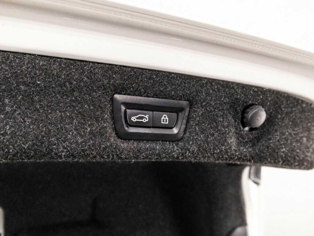 Купить BMW 5 серии 530i, 2019, 64 495 км, фото №15