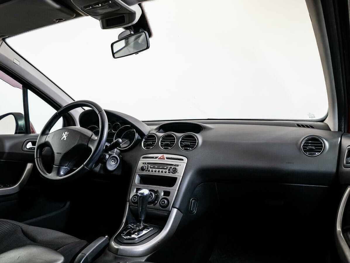 Купить Peugeot 308, 2010, 143 505 км, фото №9