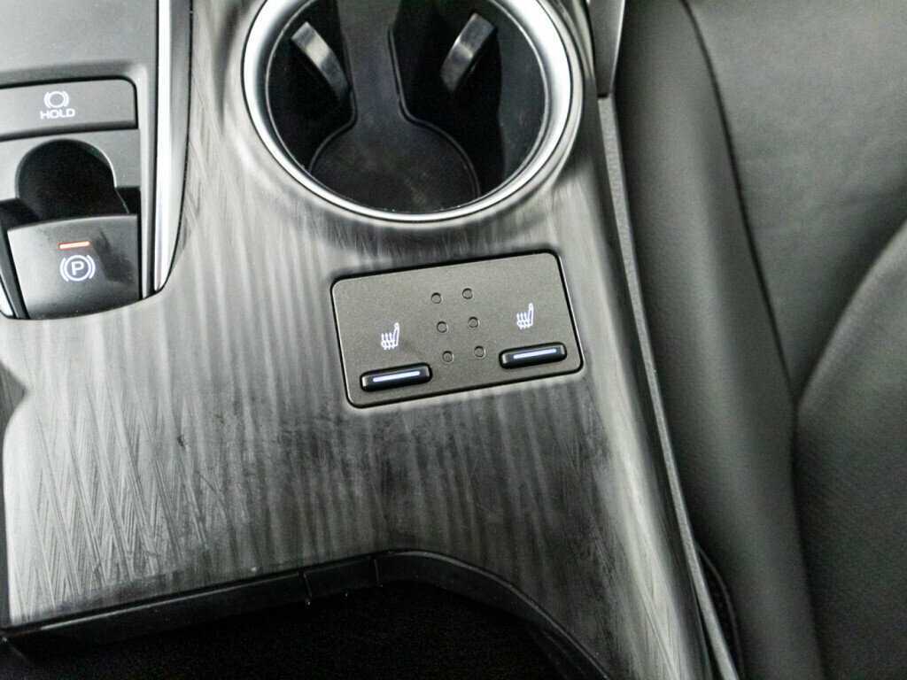 Купить Toyota Camry, 2021, 139 229 км, фото №17