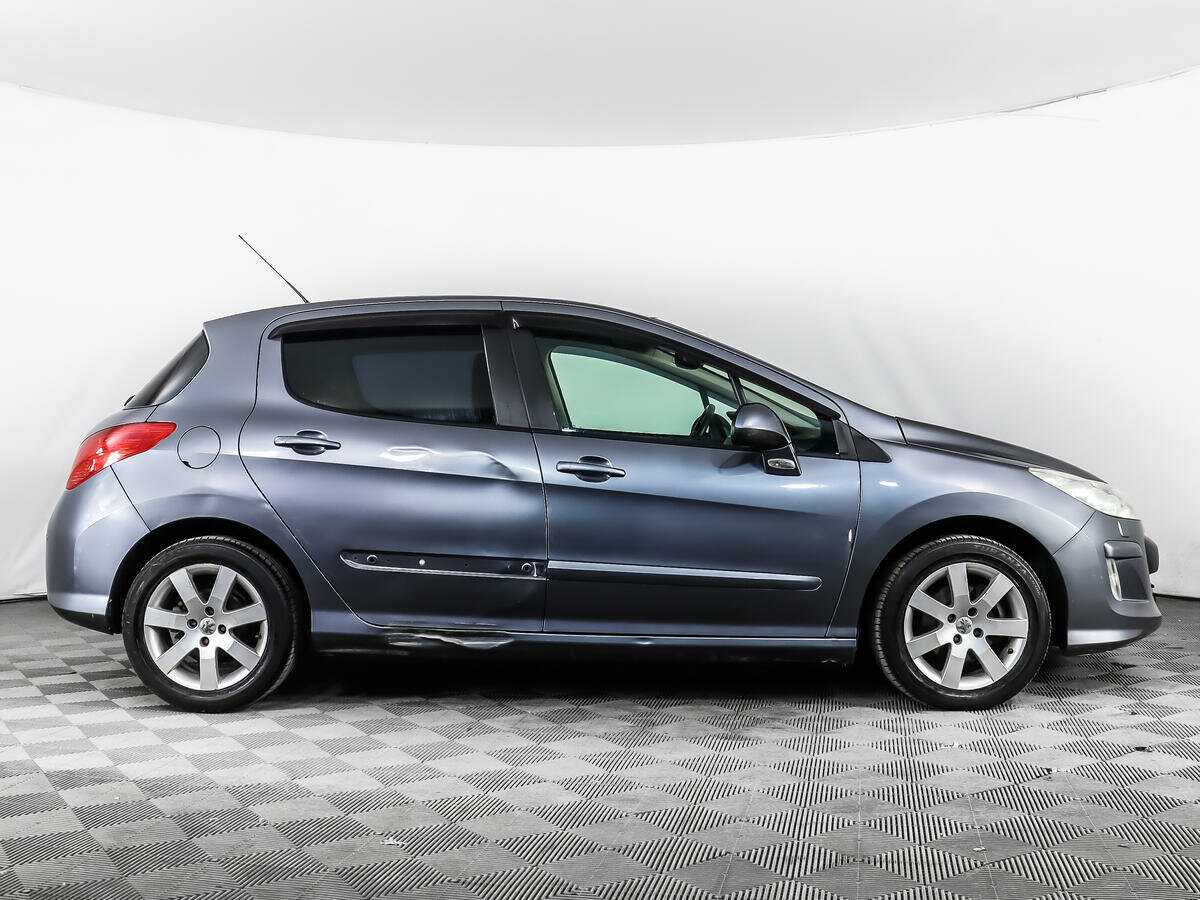 Купить Peugeot 308, 2010, 111 140 км, фото №4
