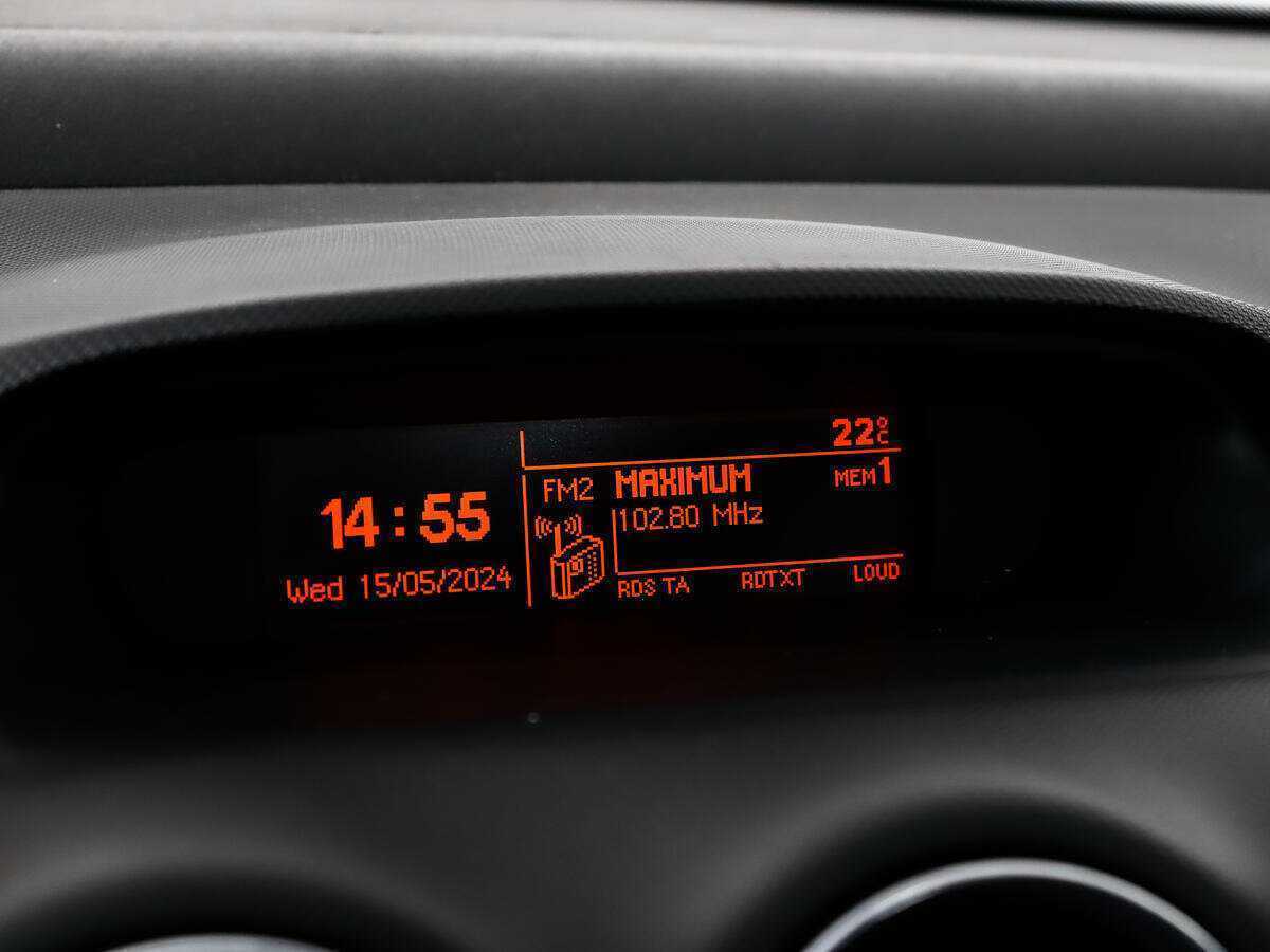 Купить Peugeot 308, 2010, 111 140 км, фото №14