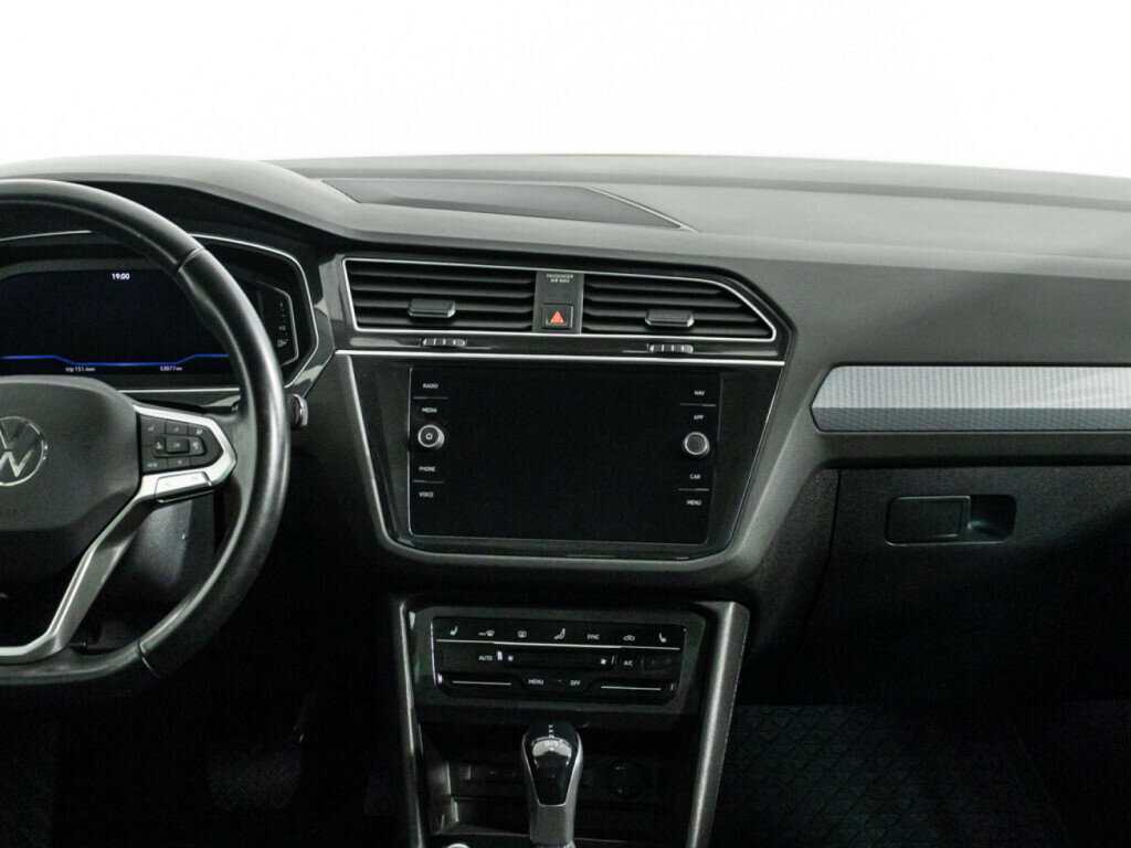 Купить Volkswagen Tiguan, 2021, 53 076 км, фото №14