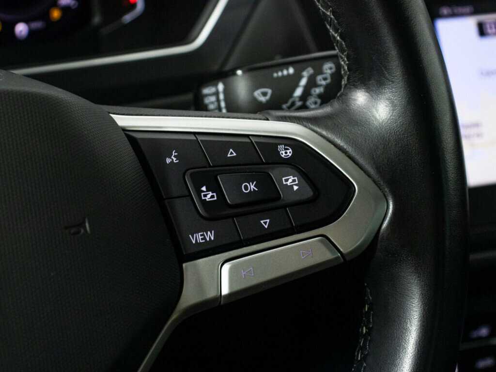 Купить Volkswagen Tiguan, 2021, 53 076 км, фото №21