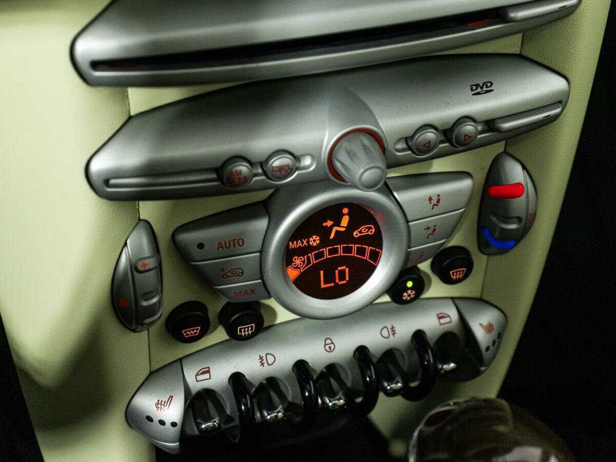 Купить Mini Hatch Cooper S, 2008, 128 651 км, фото №15