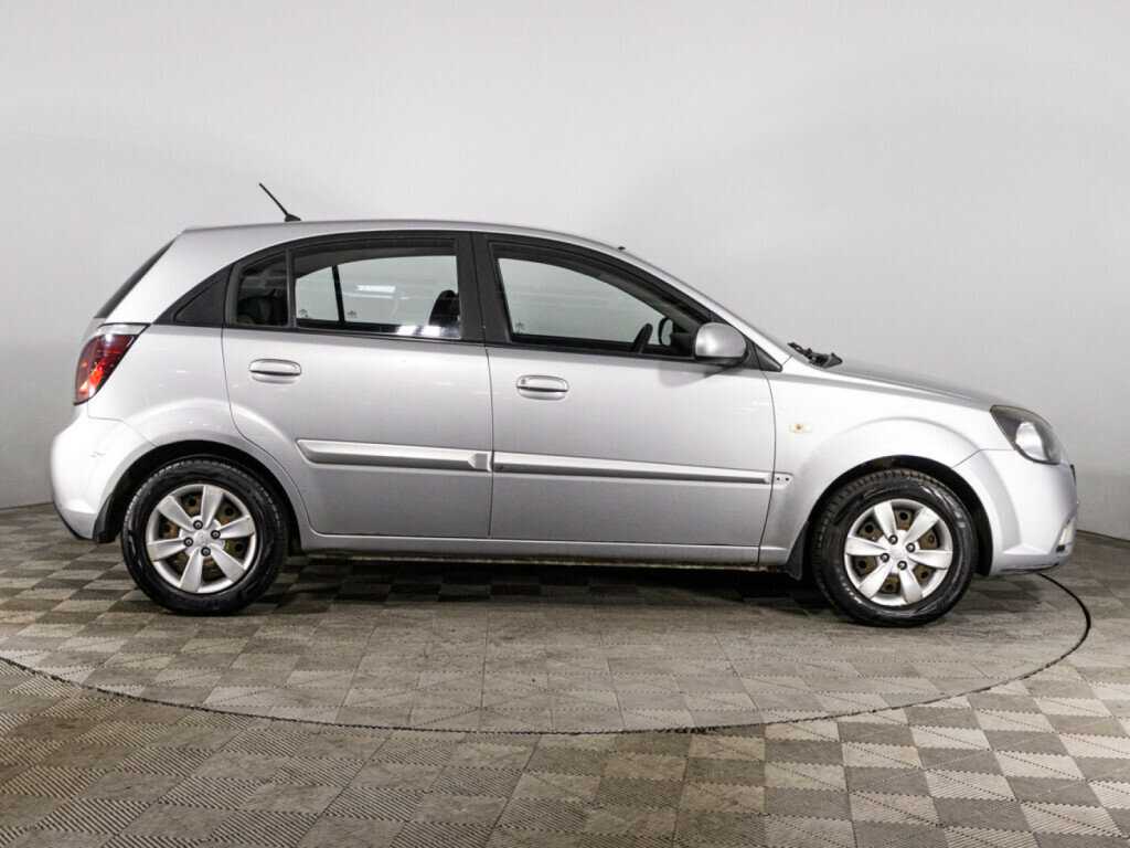 Купить Kia Rio, 2010, 253 603 км, фото №4