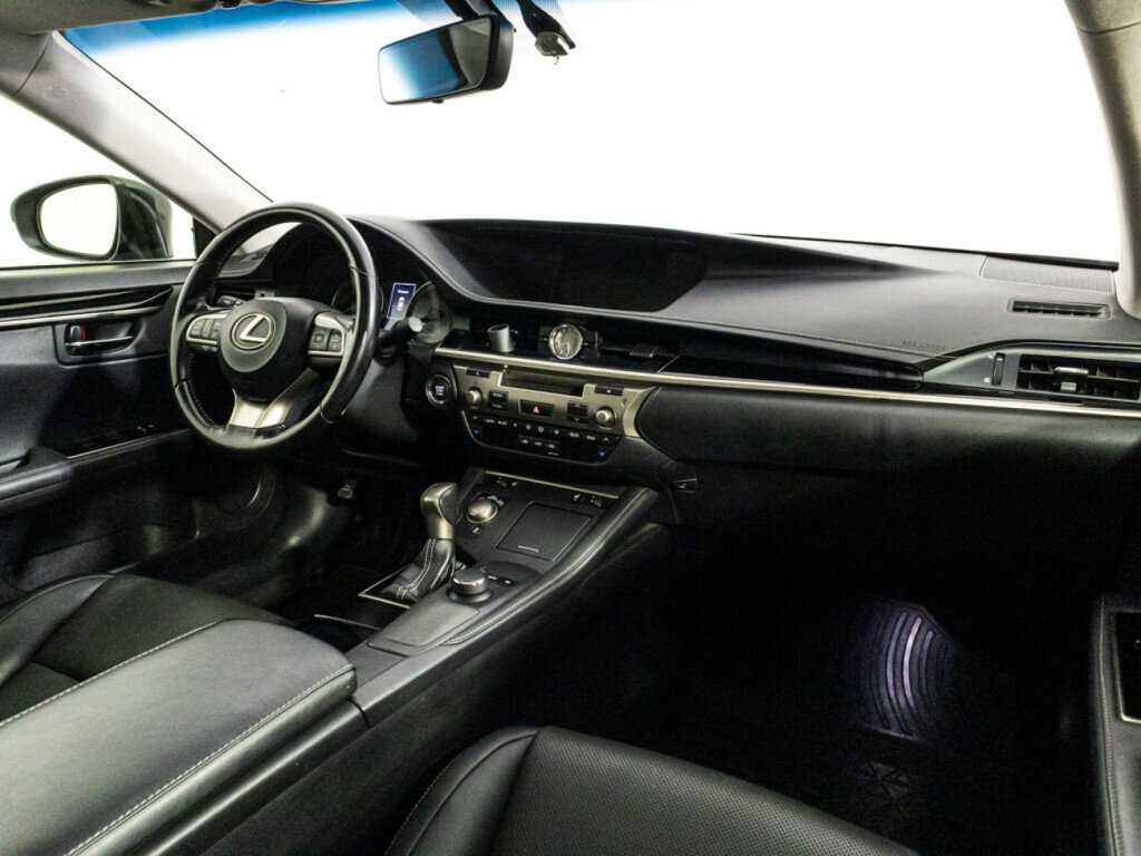 Купить Lexus ES 250, 2017, 160 471 км, фото №9
