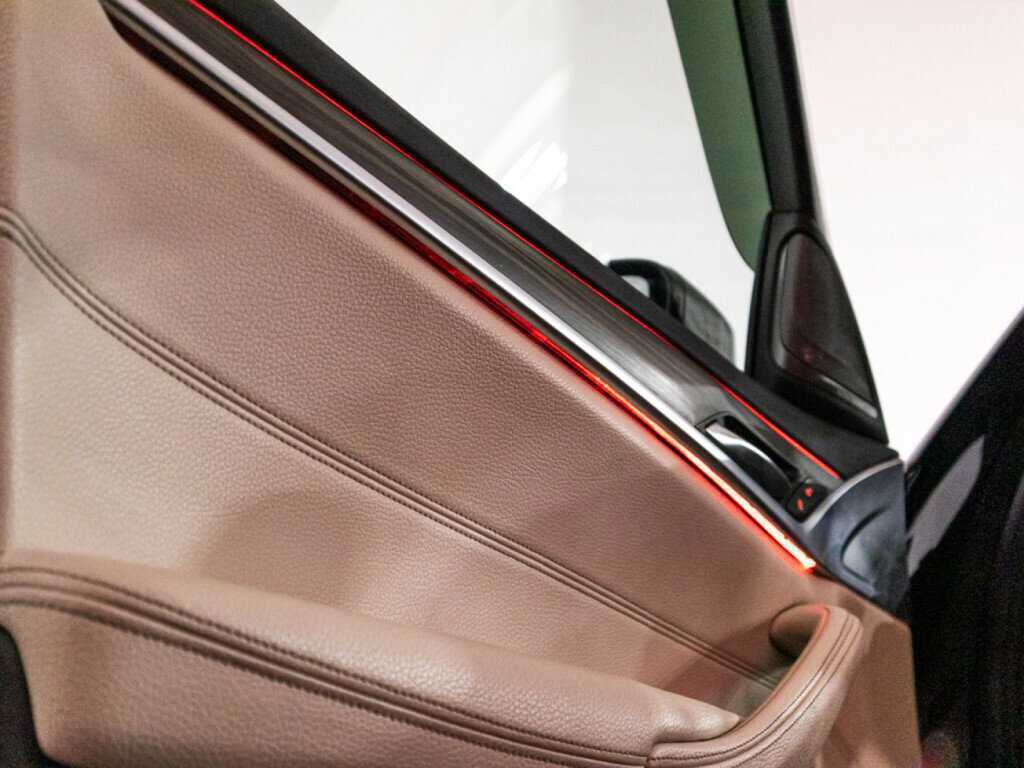 Купить BMW 5 серии 520d xDrive, 2020, 71 361 км, фото №25