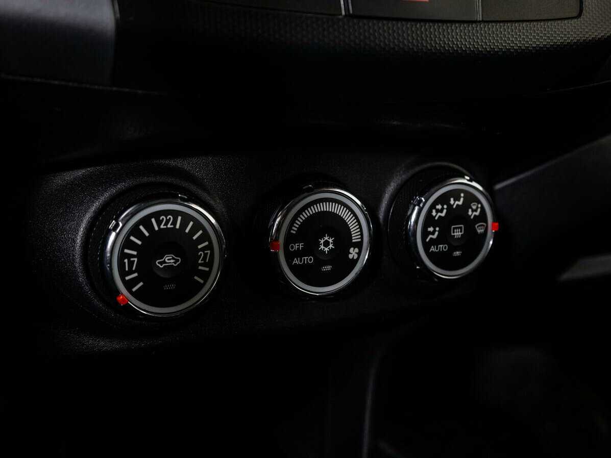 Купить Mitsubishi Outlander, 2010, 198 667 км, фото №12