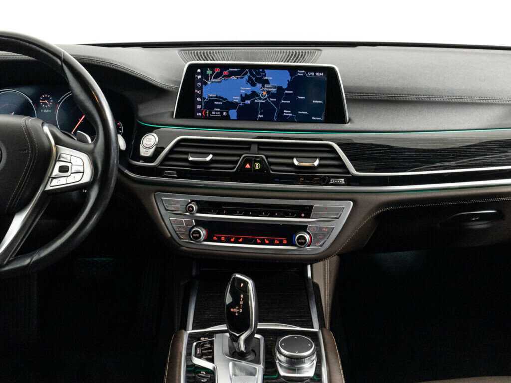 Купить BMW 7 серии 730d xDrive, 2018, 71 000 км, фото №14