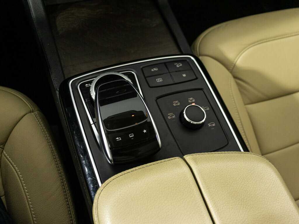 Купить Mercedes-Benz GLS 350 d, 2016, 164 188 км, фото №20