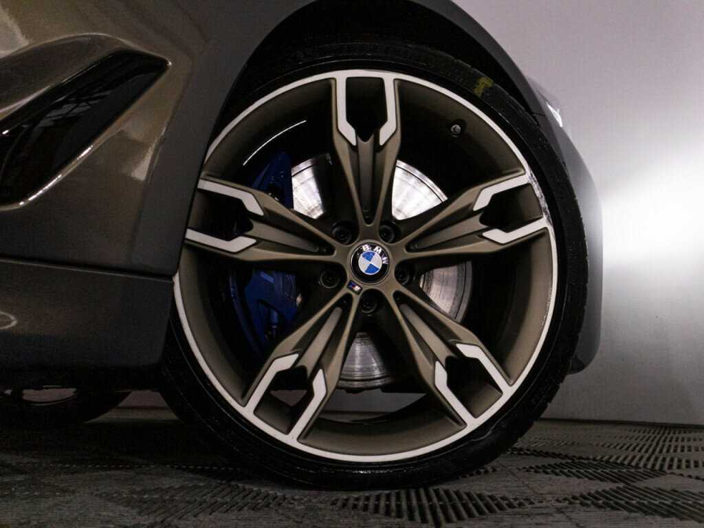 Купить BMW 5 серии M550i xDrive, 2020, 97 874 км, фото №32