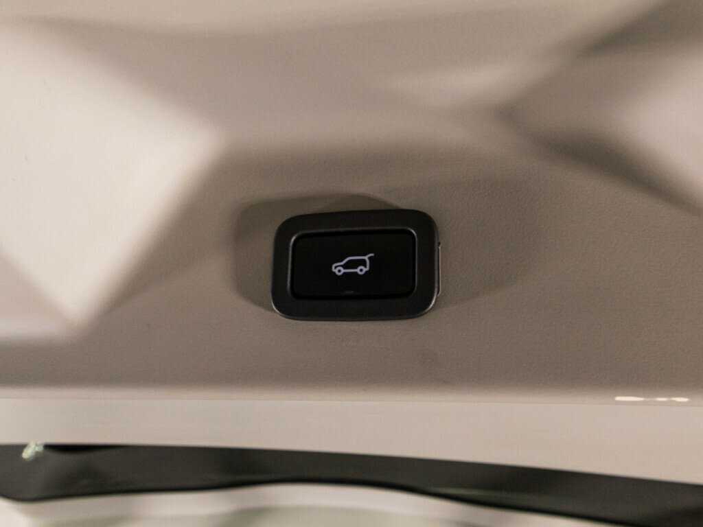 Купить Land Rover Range Rover, 2018, 151 478 км, фото №16