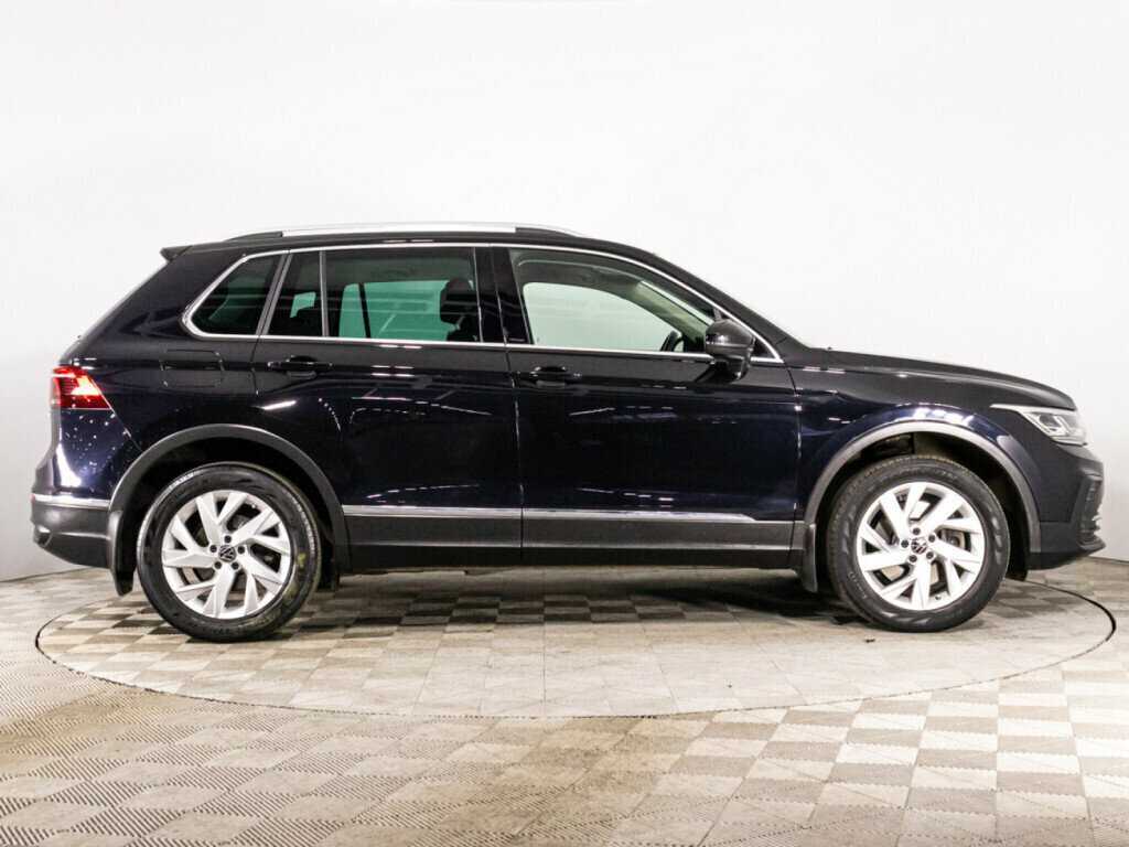 Купить Volkswagen Tiguan, 2021, 128 792 км, фото №4