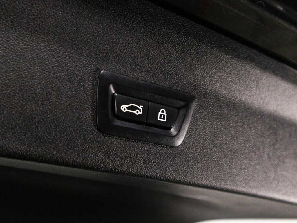 Купить BMW X4 20d, 2019, 118 060 км, фото №16