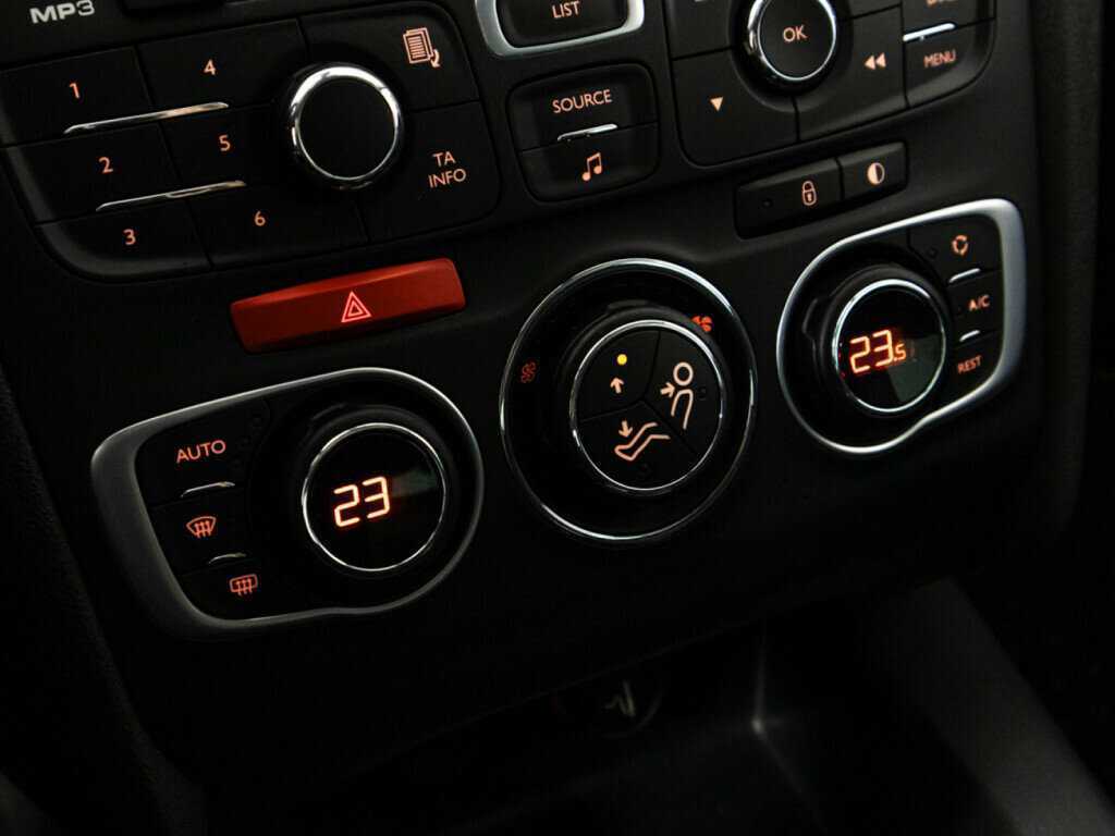 Купить Citroen C4, 2011, 117 281 км, фото №15