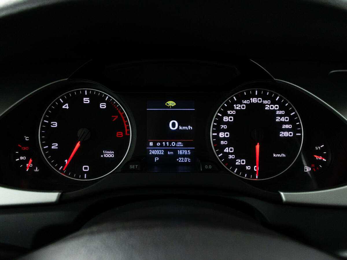 Купить Audi A4, 2010, 240 930 км, фото №11