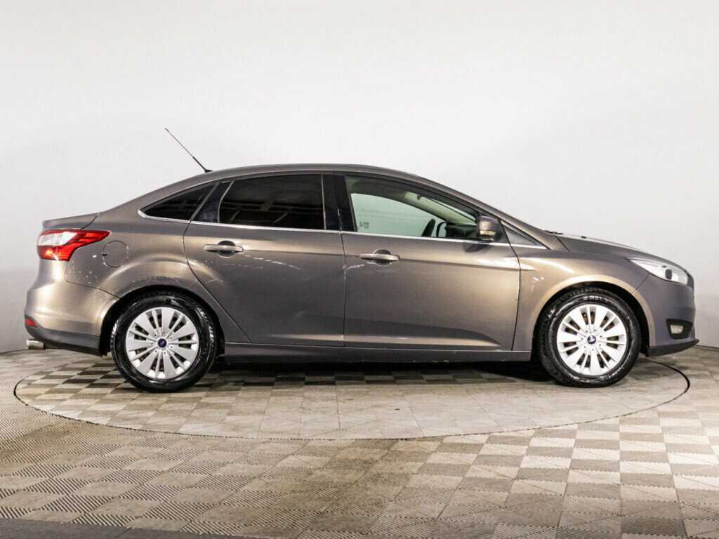 Купить Ford Focus, 2011, 273 158 км, фото №4