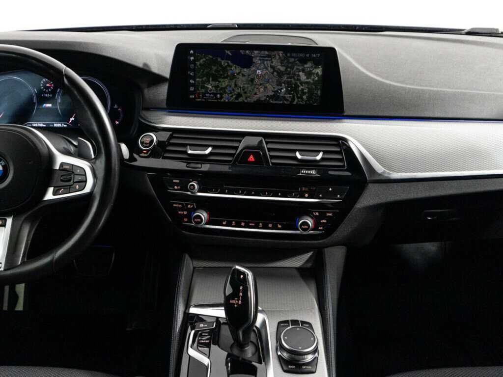 Купить BMW 5 серии 520d xDrive, 2018, 149 739 км, фото №14
