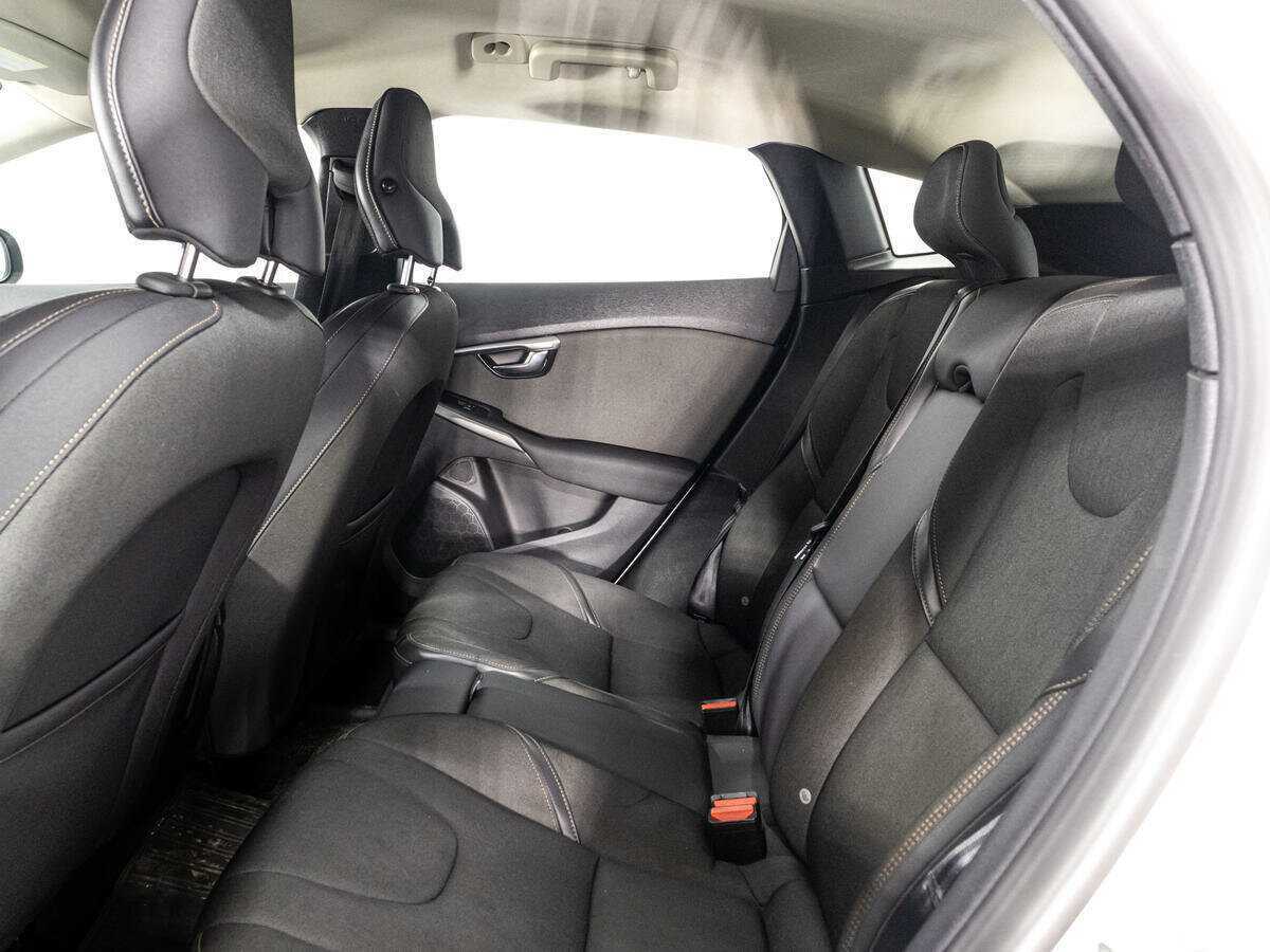 Купить Volvo V40 Cross Country, 2013, 200 467 км, фото №10