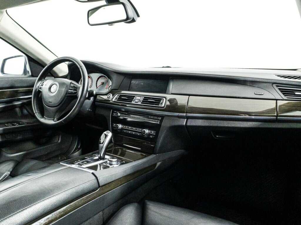Купить BMW 7 серии 740d xDrive, 2012, 290 921 км, фото №9