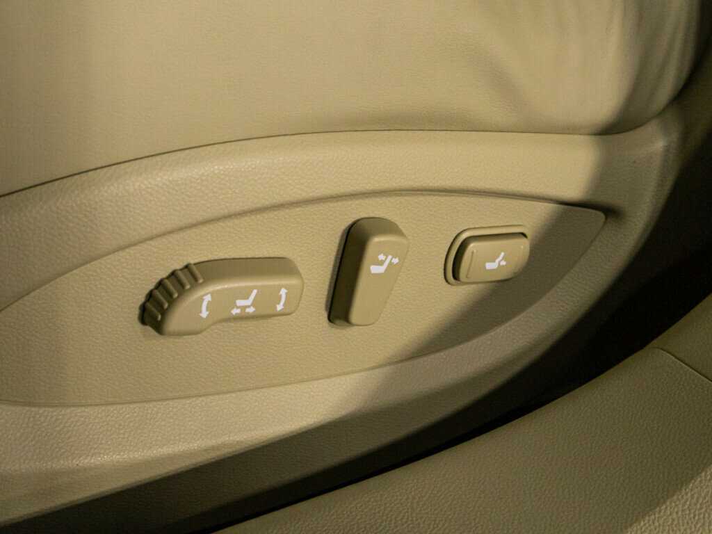 Купить Infiniti FX35, 2008, 305 173 км, фото №20