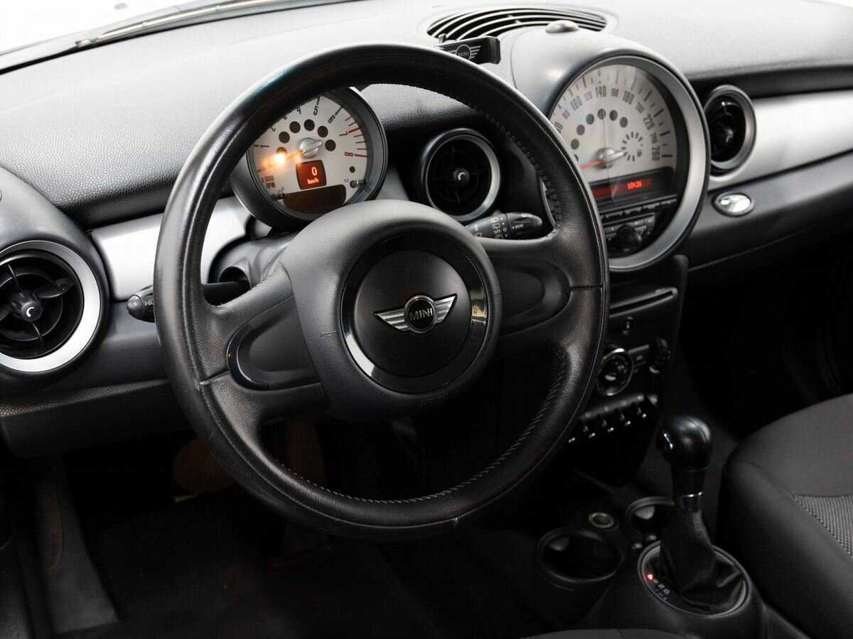 Купить Mini Hatch One, 2011, 210 805 км, фото №13