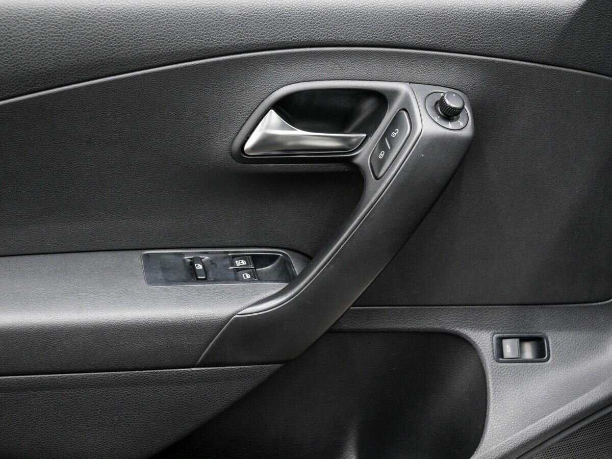 Купить Volkswagen Polo, 2011, 196 832 км, фото №14