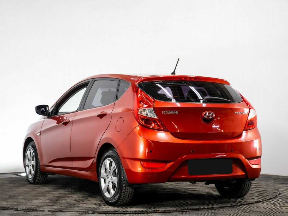 Купить Hyundai Solaris, 2011, 132 445 км, фото №6