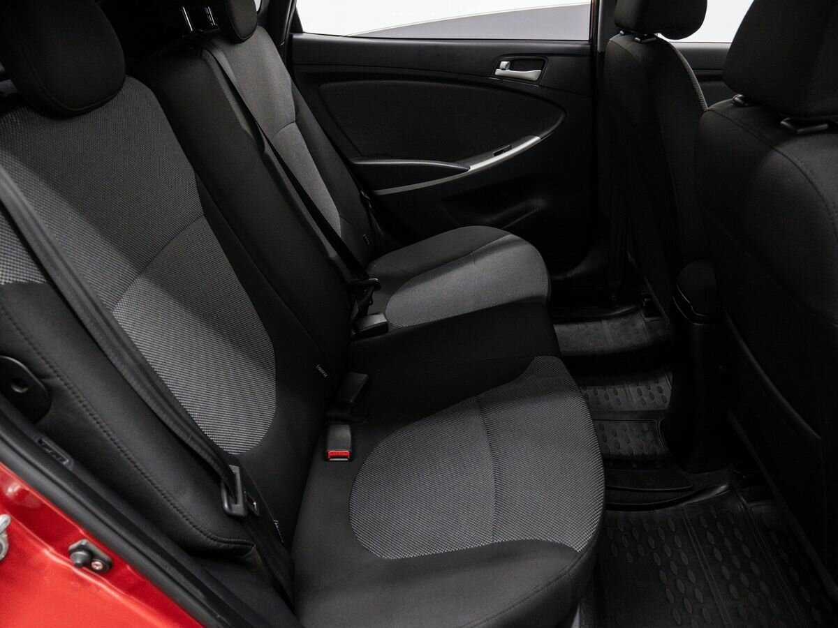 Купить Hyundai Solaris, 2011, 132 445 км, фото №10