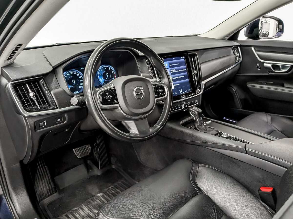 Купить Volvo V90 Cross Country, 2017, 115 000 км, фото №16