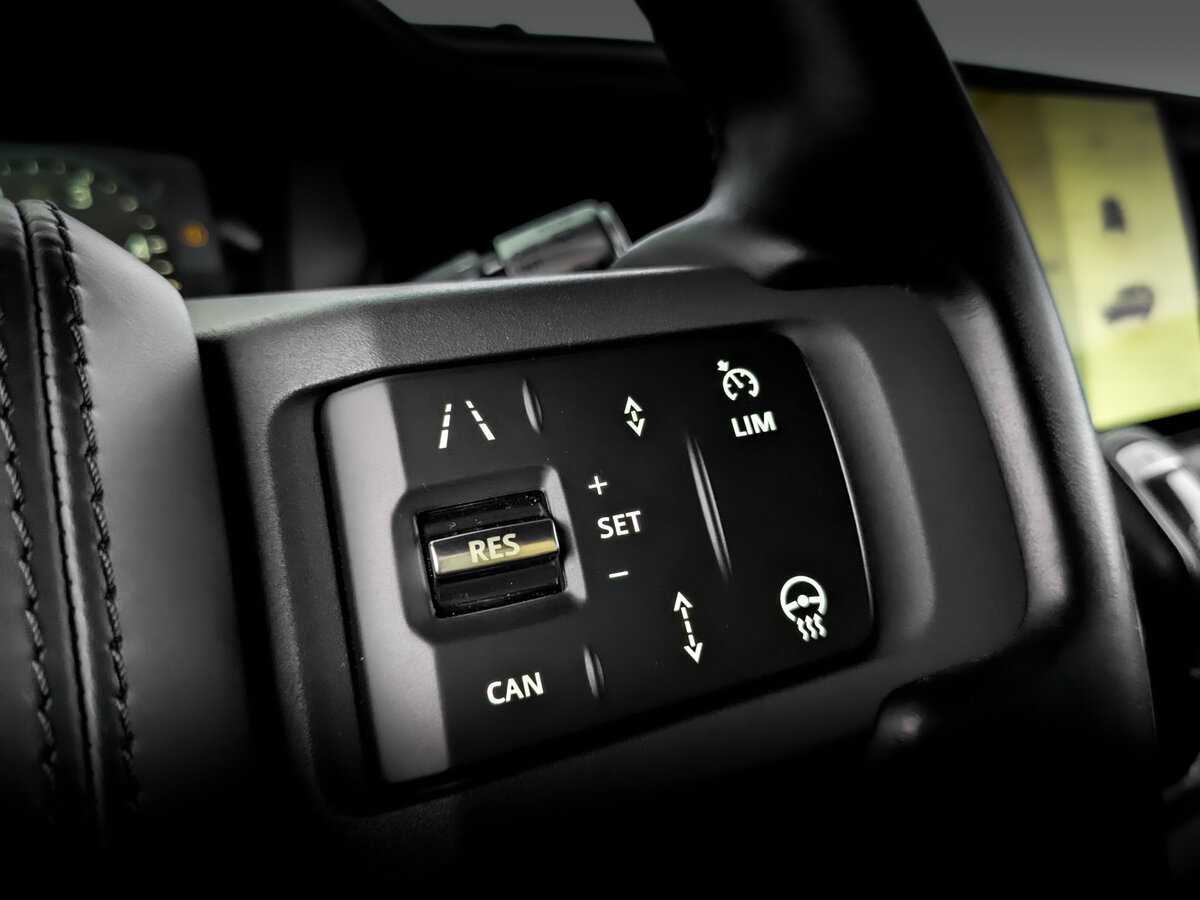 Купить Land Rover Defender 110, 2021, 61 571 км, фото №27