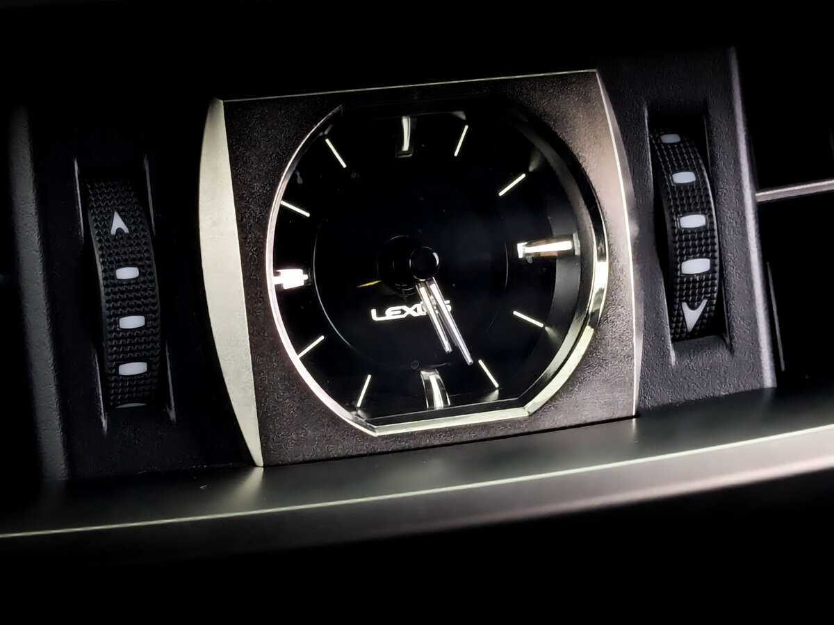 Купить Lexus LX 450d, 2020, 117 279 км, фото №29