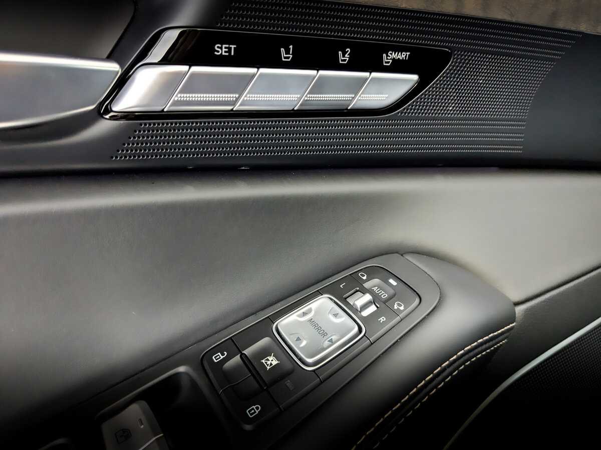 Купить Genesis G90, 2020, 65 000 км, фото №22