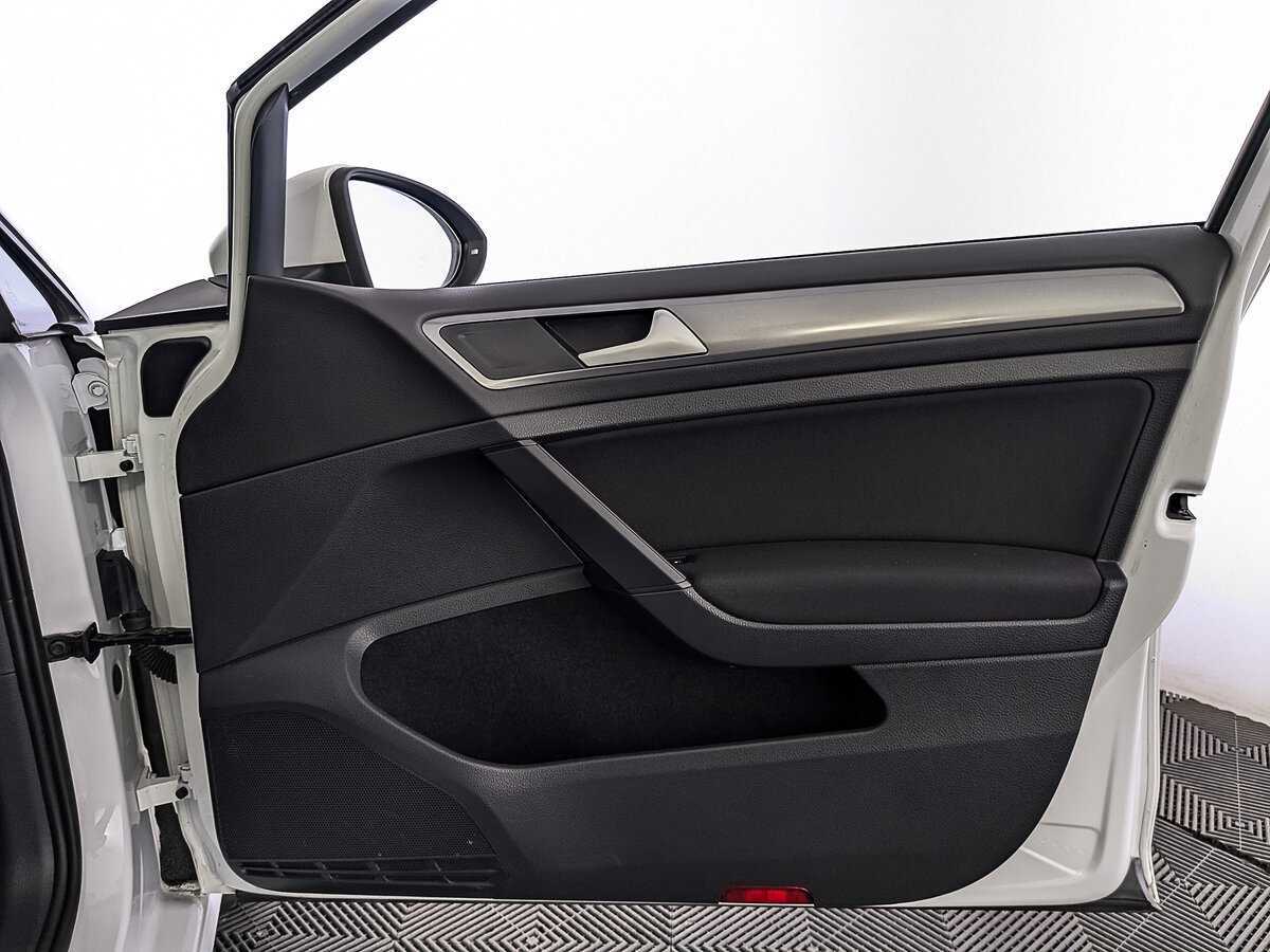 Купить Volkswagen Golf, 2014, 148 827 км, фото №25