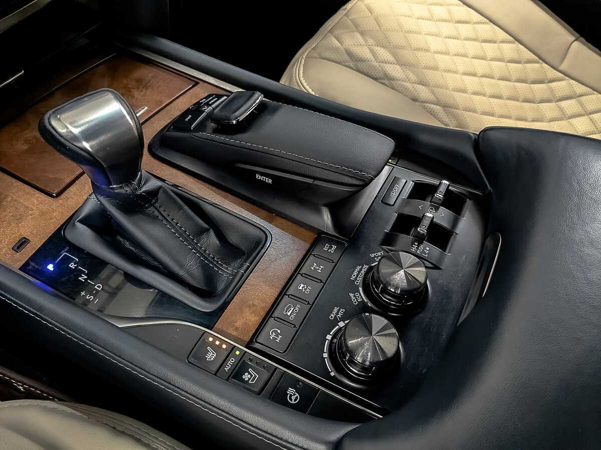 Купить Lexus LX 450d, 2018, 181 953 км, фото №26
