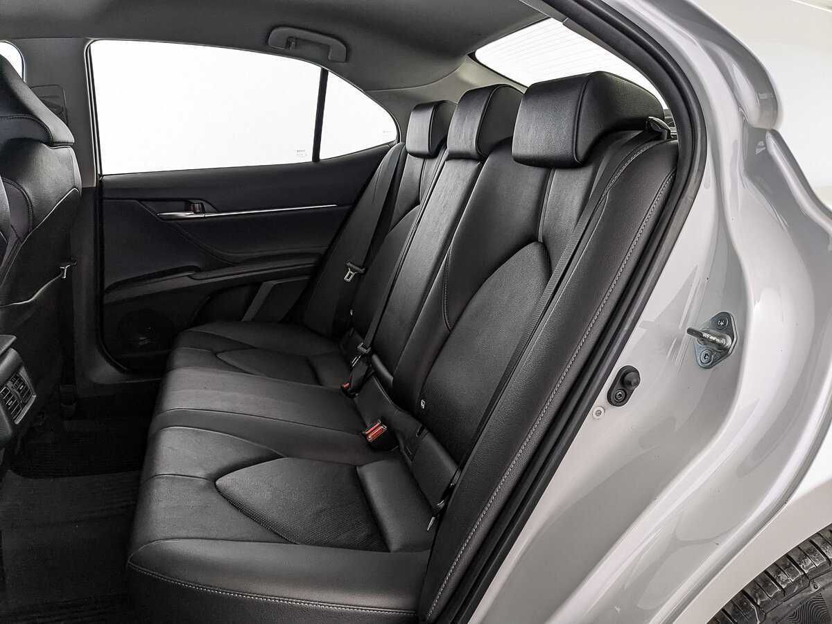 Купить Toyota Camry, 2021, 98 993 км, фото №18