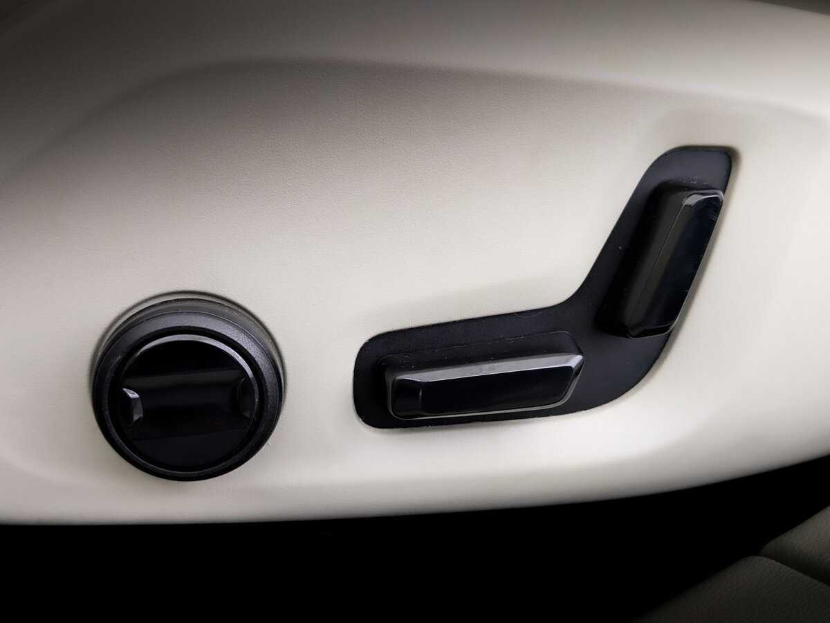 Купить Volvo V60 Cross Country, 2021, 49 372 км, фото №21